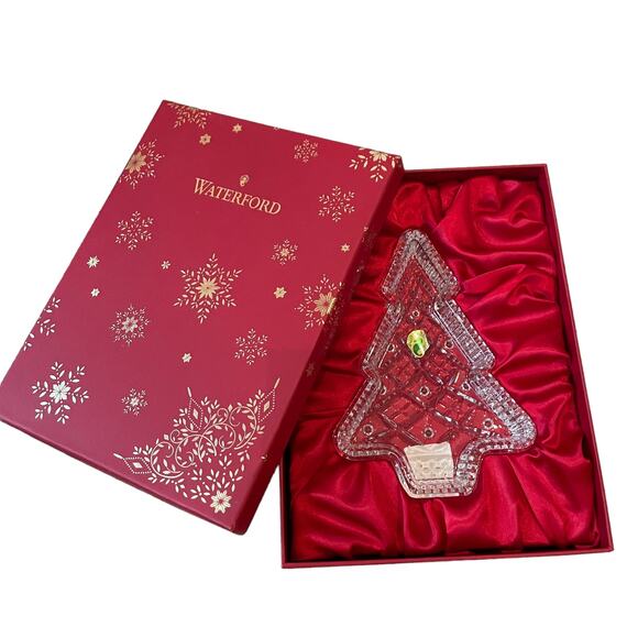 WATERFORD Crystal Christmas Tree Candy Dish Tray in Holiday Red Gift Box NEW - Picture 12 of 16